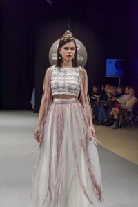 vestido de novia crochet MODA MUJER MERCEDES OLIVER